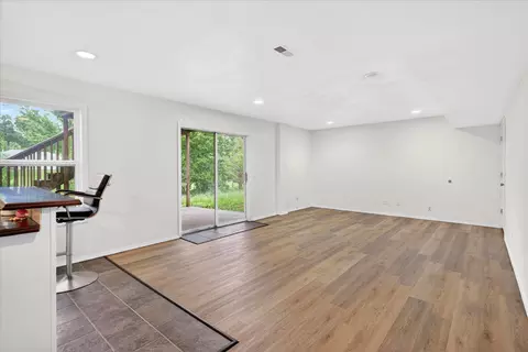 Living - 3349 W Deerfield St, Springfield, MO 65807 photo 5 of 7