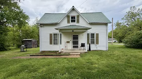 503 Oak St, Houston, MO 65483