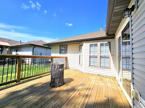 Exterior - 4810 W Tarkio St, Springfield, MO 65802 photo 7 of 10