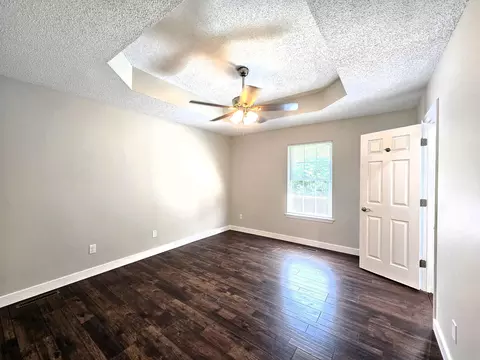 Bedroom - 4810 W Tarkio St, Springfield, MO 65802 photo 2 of 6