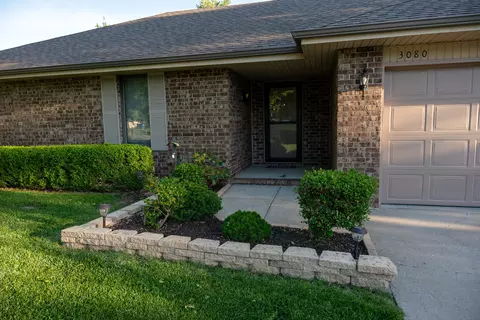 Exterior - 3080 W Village Ter, Springfield, MO 65810 photo 3 of 7