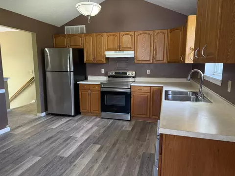 Kitchen - 275 E 3rd St, Marshfield, MO 65706 photo 2 of 4