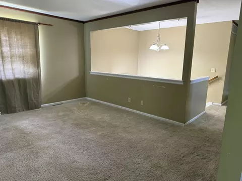Living - 275 E 3rd St, Marshfield, MO 65706 photo 2 of 4
