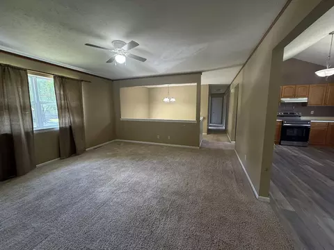 Living - 275 E 3rd St, Marshfield, MO 65706 photo 4 of 4