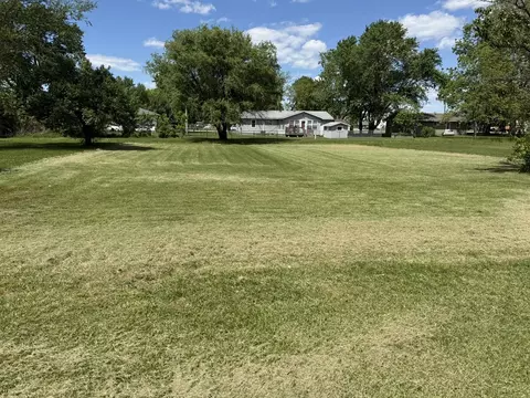 Exterior - 275 E 3rd St, Marshfield, MO 65706 photo 5 of 7