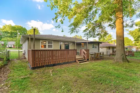 Exterior - 936 W Glenwood St, Springfield, MO 65807 photo 5 of 11