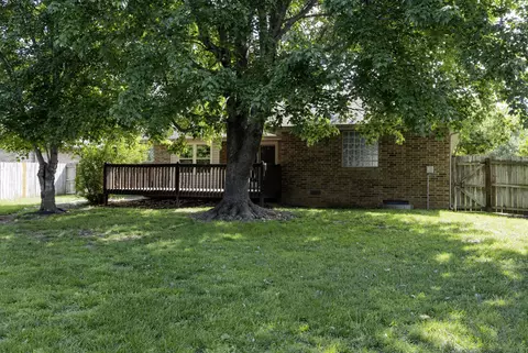 Exterior - 3675 S Lexus Ave, Springfield, MO 65807 photo 5 of 8