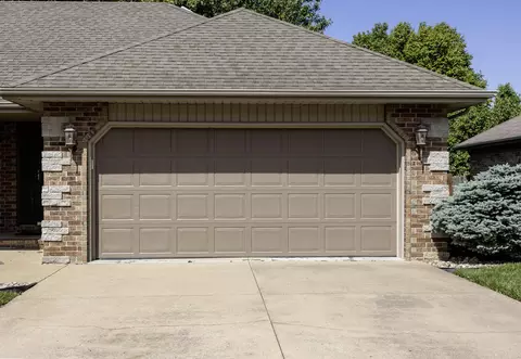 Exterior - 3675 S Lexus Ave, Springfield, MO 65807 photo 2 of 8