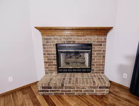 Living - 3675 S Lexus Ave, Springfield, MO 65807 photo 4 of 7