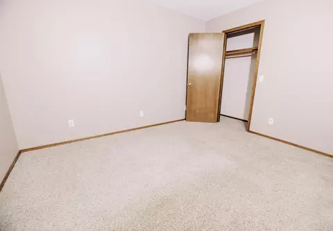 Bedroom - 3675 S Lexus Ave, Springfield, MO 65807 photo 9 of 10
