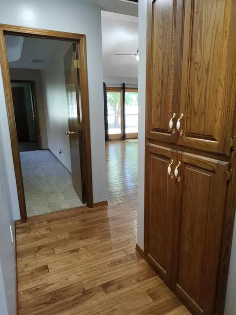Entry Way - 3675 S Lexus Ave, Springfield, MO 65807 photo 2 of 3