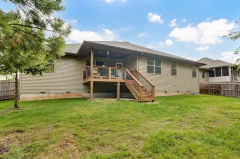 Exterior - 833 E Grouse Rd, Nixa, MO 65714 photo 7 of 10