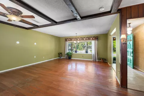 Living - 3606 S Parkhill Ave, Springfield, MO 65807 photo 2 of 4