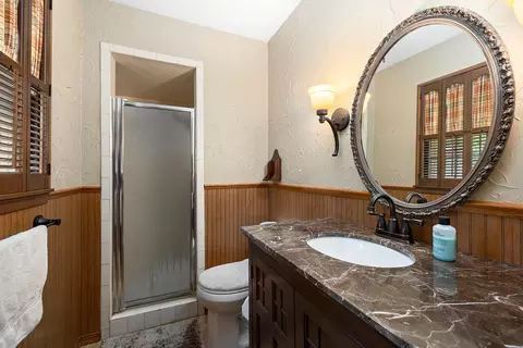 Bath - 3606 S Parkhill Ave, Springfield, MO 65807 photo 1 of 3