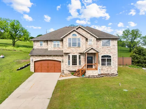 170 White Oak Cir, Walnut Shade, MO 65771