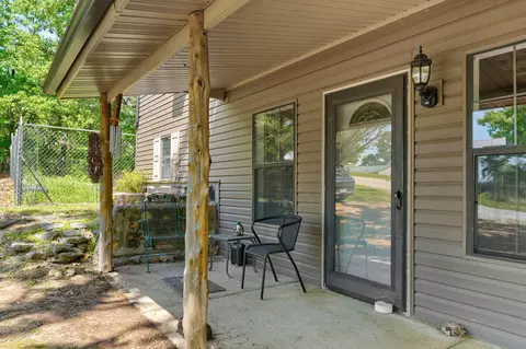 Exterior - 2124 S Marshfield Rd, Bruner, MO 65620 photo 3 of 10