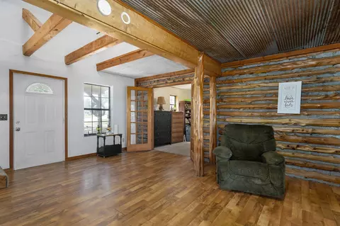 Entry Way - 2124 S Marshfield Rd, Bruner, MO 65620 photo 1 of 2