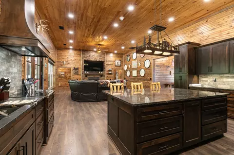 Kitchen - 11495 State Highway Pp, Collins, MO 64738 photo 4 of 4