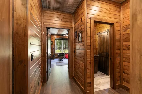 Entry Way - 11495 State Highway Pp, Collins, MO 64738 photo 5 of 7