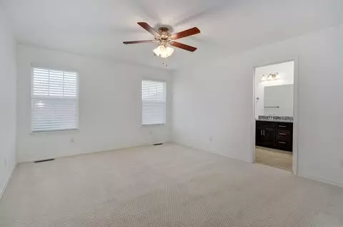 Bedroom - 5601 W Pecan St, Springfield, MO 65802 photo 1 of 3