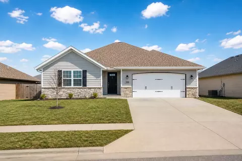 Exterior - 5601 W Pecan St, Springfield, MO 65802 photo 2 of 11