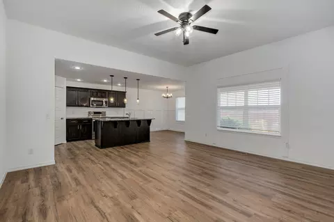 Living - 5601 W Pecan St, Springfield, MO 65802 photo 1 of 1