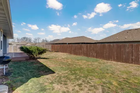Exterior - 5601 W Pecan St, Springfield, MO 65802 photo 10 of 11