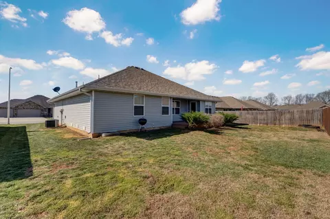 Exterior - 5601 W Pecan St, Springfield, MO 65802 photo 11 of 11