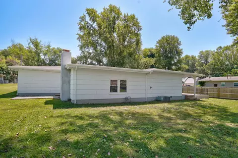 Exterior - 1214 7th St, Monett, MO 65708 photo 8 of 10