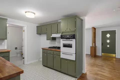 Kitchen - 1214 7th St, Monett, MO 65708 photo 1 of 2