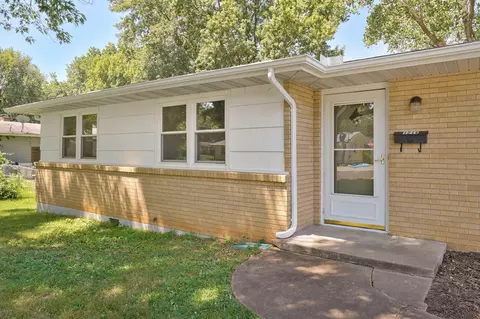 Exterior - 1214 7th St, Monett, MO 65708 photo 3 of 10