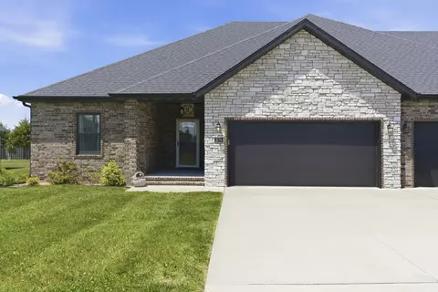 Exterior - 3579 W Camelot St, Springfield, MO 65807 photo 2 of 7