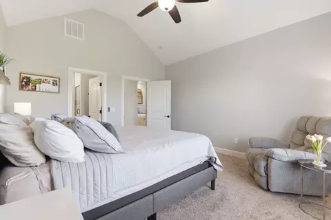 Bedroom - 3579 W Camelot St, Springfield, MO 65807 photo 2 of 4