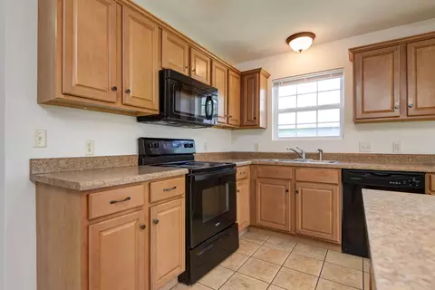 Kitchen - 2071 E Foxridge Trl, Republic, MO 65738 photo 1 of 4