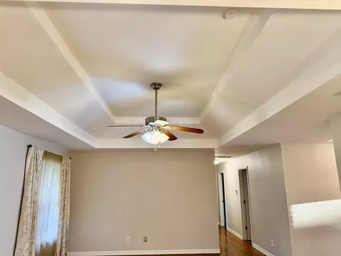 Living - 2722 S Meadowlark Ave, Springfield, MO 65807 photo 5 of 7