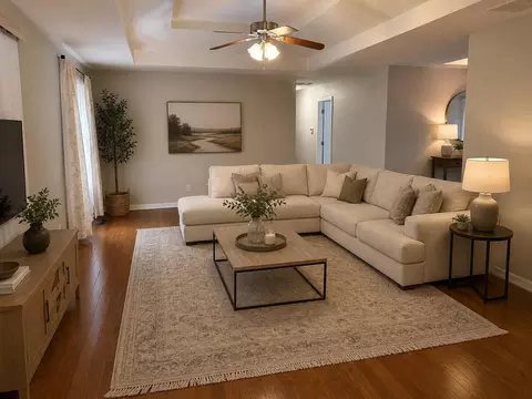 Living - 2722 S Meadowlark Ave, Springfield, MO 65807 photo 6 of 7