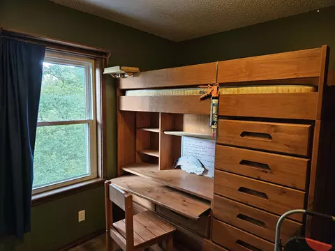 Bedroom - 2489 Logan Ridge Rd, Ozark, MO 65721 photo 1 of 5