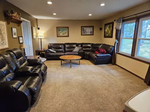 Living - 2489 Logan Ridge Rd, Ozark, MO 65721 photo 1 of 2
