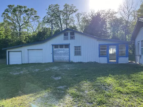 Exterior - 5655 SE Highway 13, Collins, MO 64738 photo 3 of 5