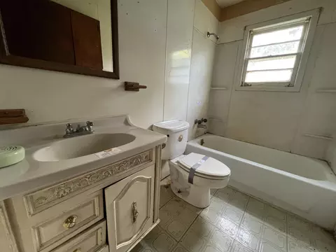 Bath - 5655 SE Highway 13, Collins, MO 64738 photo 1 of 2