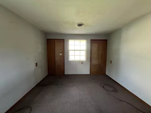 Bedroom - 5655 SE Highway 13, Collins, MO 64738 photo 4 of 4