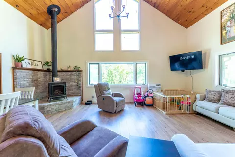 Living - 3991 State Hwy, Thayer, MO 65791 photo 1 of 1