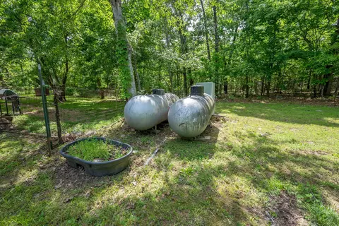 Exterior - 3991 State Hwy, Thayer, MO 65791 photo 9 of 11