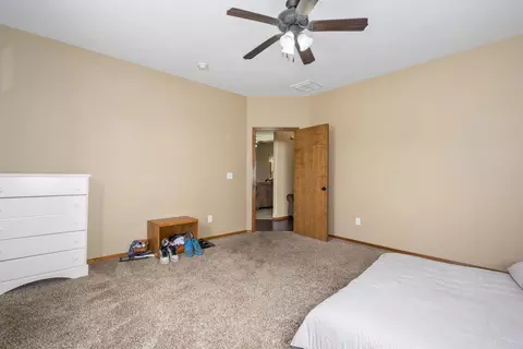 Bedroom - 1812 Farmland Rd, Marshfield, MO 65706 photo 2 of 4