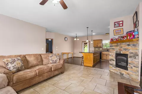 Other - 1812 Farmland Rd, Marshfield, MO 65706 photo 5 of 9
