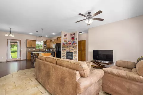 Other - 1812 Farmland Rd, Marshfield, MO 65706 photo 3 of 9