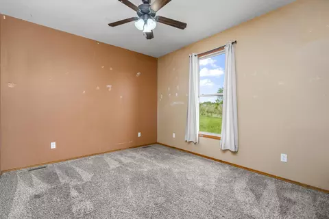 Bedroom - 1812 Farmland Rd, Marshfield, MO 65706 photo 4 of 4