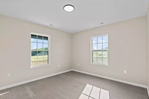 Bedroom - 24672 Farm Road 2012, Crane, MO 65633 photo 5 of 7