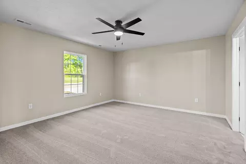 Bedroom - 24672 Farm Road 2012, Crane, MO 65633 photo 1 of 7