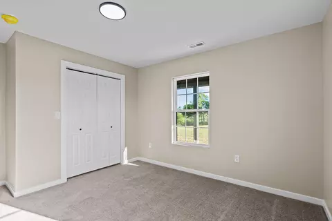 Bedroom - 24672 Farm Road 2012, Crane, MO 65633 photo 6 of 7